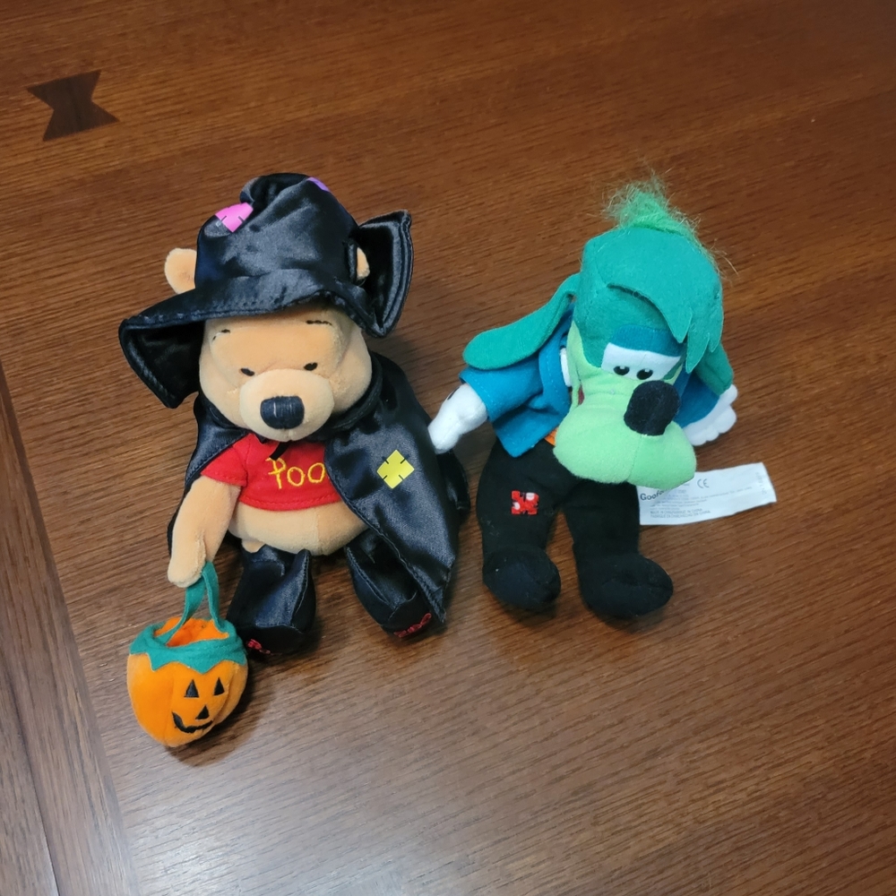 Disney Halloween Winnie The Pooh, Tigger, Goofy Beanie Lot - Picture 4 of 15